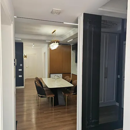 Urban Elegance Apartment